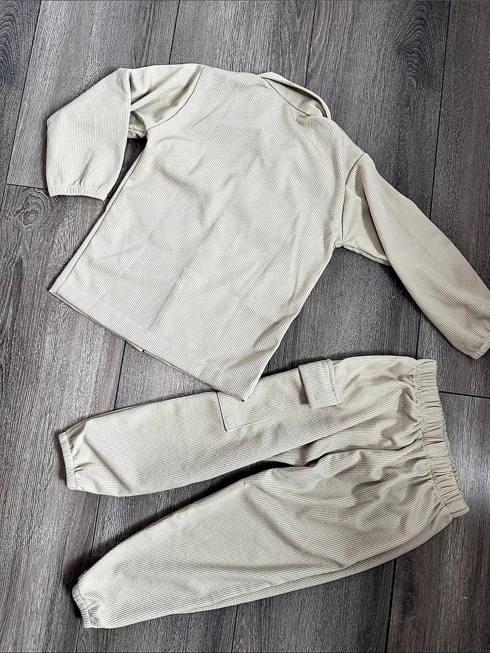 Baby Size 4 Ribbed Matching Set Cream - Picture 2 of 4
